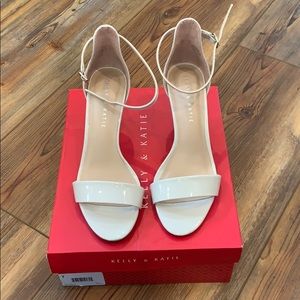 3” heels nude/bone